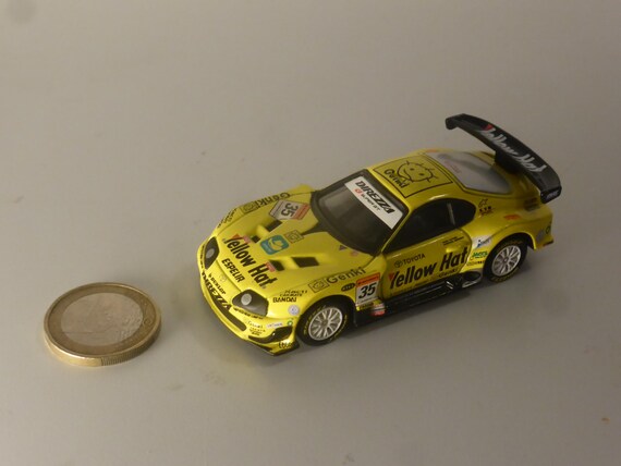 1:64 Toyota Supra Yellow Hat Japan Super GT 2005 Series Tomica