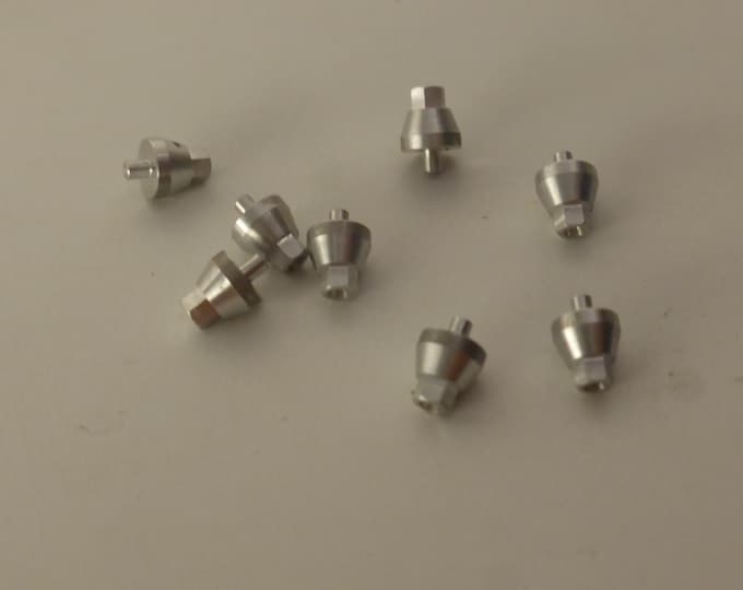 1:24 wheel nuts for racing cars of the 80-90-2000s (machined aluminium, pack of 8 pcs)