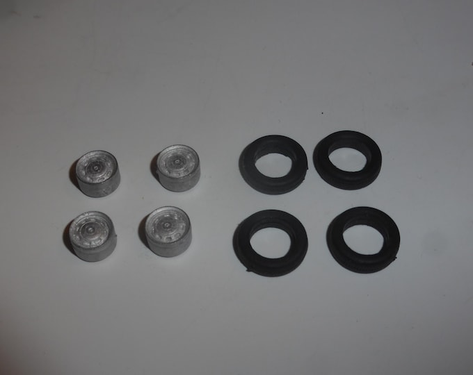 1:43 white metal wheels (and rubber tires) for VW Bug and other touring cars of the 60-70s GMW002