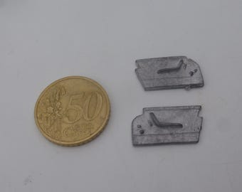 1:43 white metal door panels (one couple) for Ferrari 275 GTB and other cars of the 60-70s Tameo production