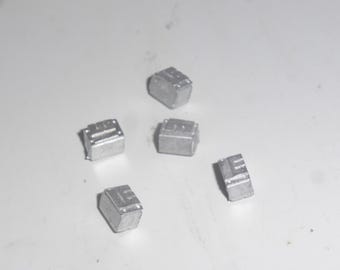 white metal batteries for 1:43 racing and rally cars (pack of 5 pcs) Racing43 RA28
