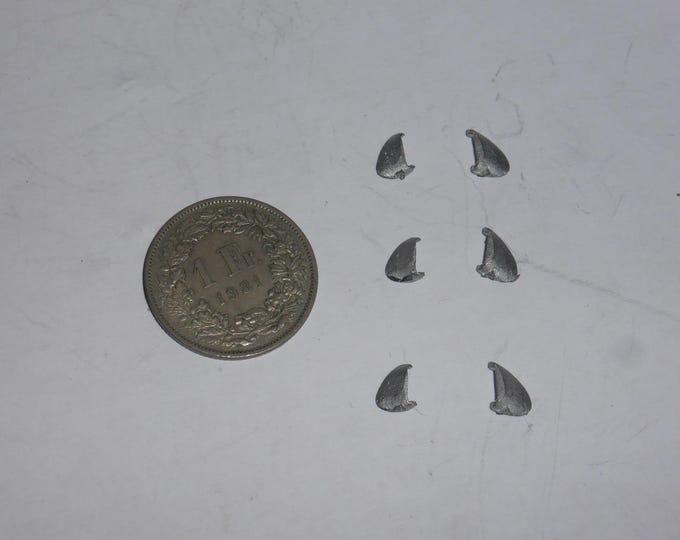 1:43 scale white metal rear side spats for Ferrari 250 GTO 3757GT & similar (3 couples)