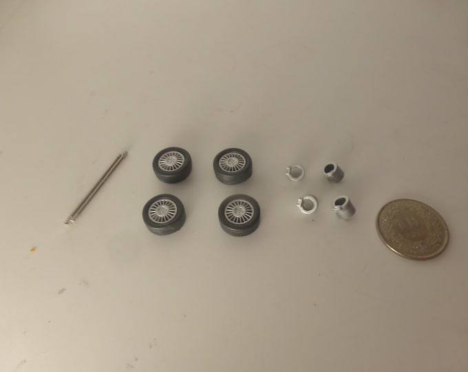 1:43 plastic wheels for Alfa Romeo 159 and other cars of the 2000s GMW043