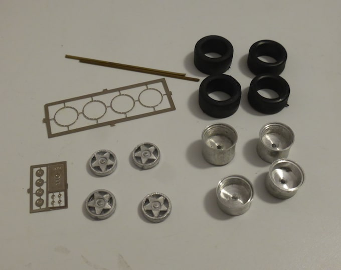 1:43 turned, white metal and photoetched 5-spokes Campagnolo-type wheels for Ferrari 288 GTO and other sportscars Tron TPF33