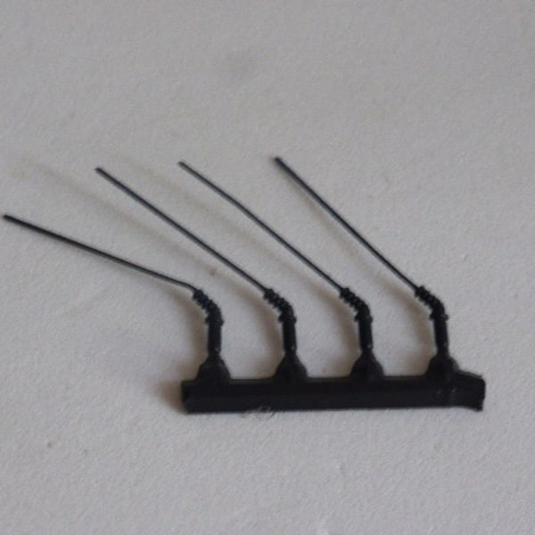 set of 4 plastic aerials antennas moulded with base (45 degrees) for 1:43 models