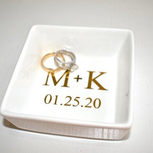 Wedding Rings Jewelry Dish / Anniversary Date Wedding Dish / Wedding Gift / Engagement Gift