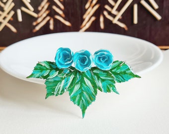 Trois roses en papier bleu collier-vraies feuilles pendentif-feuilles bleues pendentif-feuilles et fleurs collier-fleurs bleues collier-quelque chose de bleu-résine