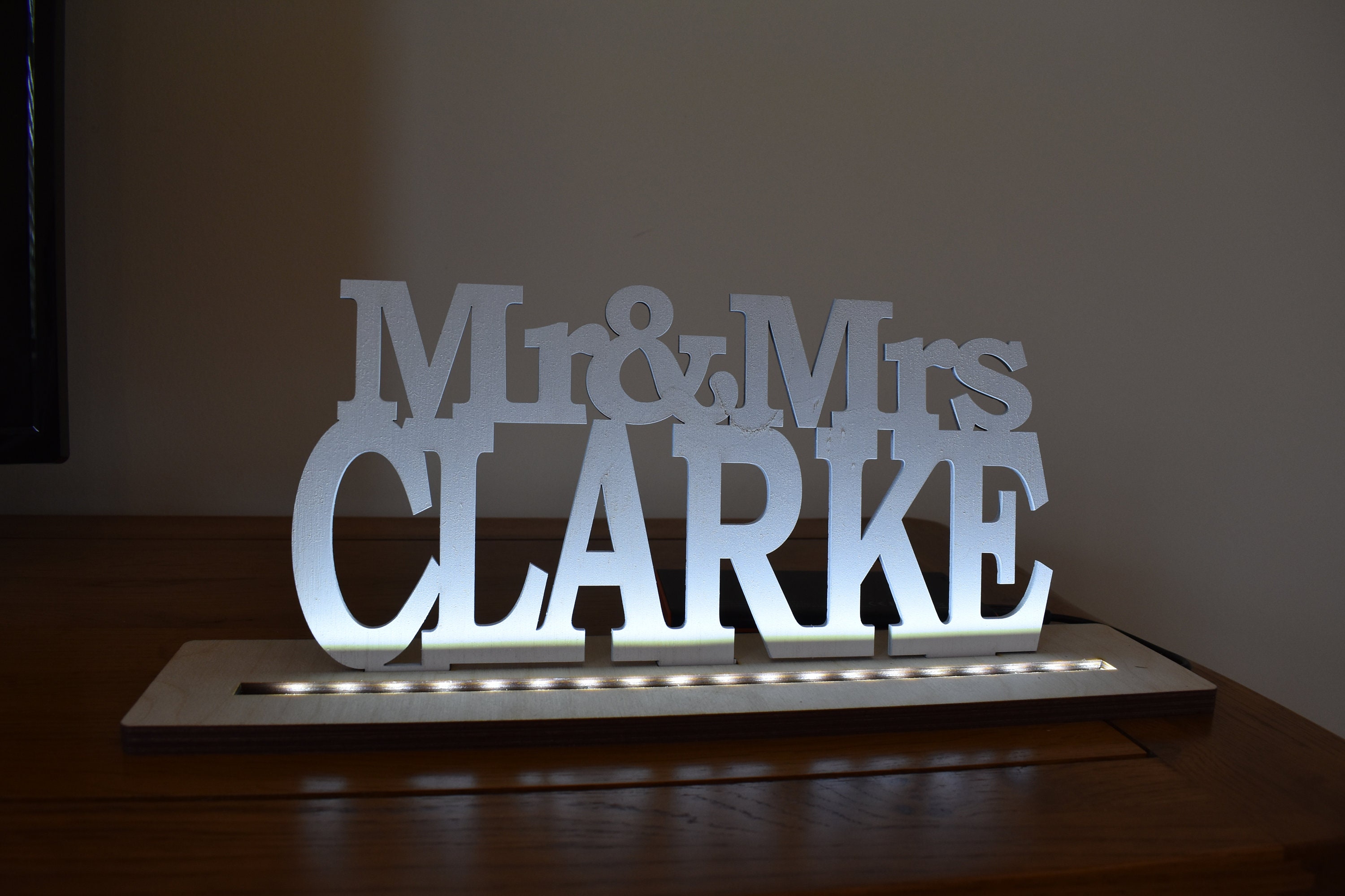 Mr and Mrs wedding sign light up LED sign ideal for weddings | Etsy
