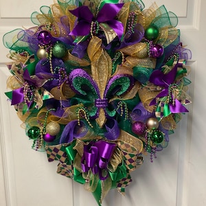 Fleur de Lis Wreath,Large Mardi Gras decor, Fat Tuesday, Mardi Gras wreath for front door.