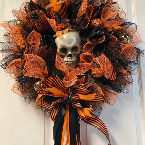 Halloween wreath Orange and Black Skull Wreath Gothic decor Creepy Halloween wreath Halloween Wedding