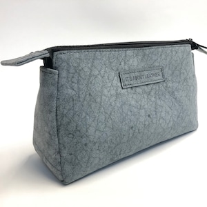 Borsa da toilette, borsa per il trucco, portapenne in pelle vintage grigia fatta a mano