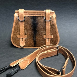Belohnungstasche für Hunde, Trainingstasche für Haustiere, Belohnungstasche, Umhängetasche, handgefertigtes Leder in braunem Cognac.