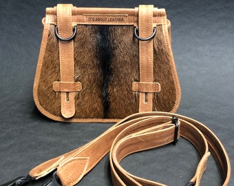 Sac de récompense pour chien, sac de dressage pour animaux de compagnie, pochette de récompense, sac à bandoulière, cuir fait main en cognac brun.