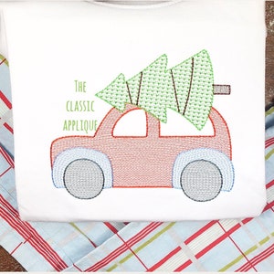 Weihnachten Auto mit Weihnachtsbaum gebunden auf der Oberseite Skizze füllen, leichte Füllung, schnelle Stich Maschine Stickerei Design-Datei