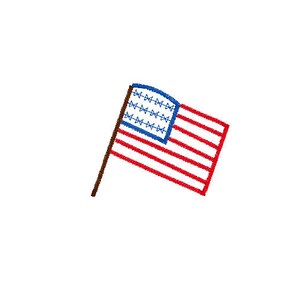 Pu&ograve; includere: Illustrazione di una piccola bandiera americana con un'asta marrone. La bandiera presenta strisce rosse e bianche e un quadrato blu con stelle bianche. La bandiera sventola leggermente su sfondo bianco.