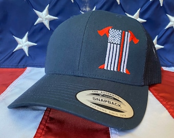 Free personalization side panel thin red line American flag with axes hat, vertical flag, firefighter hat, firefighter thin red line flag