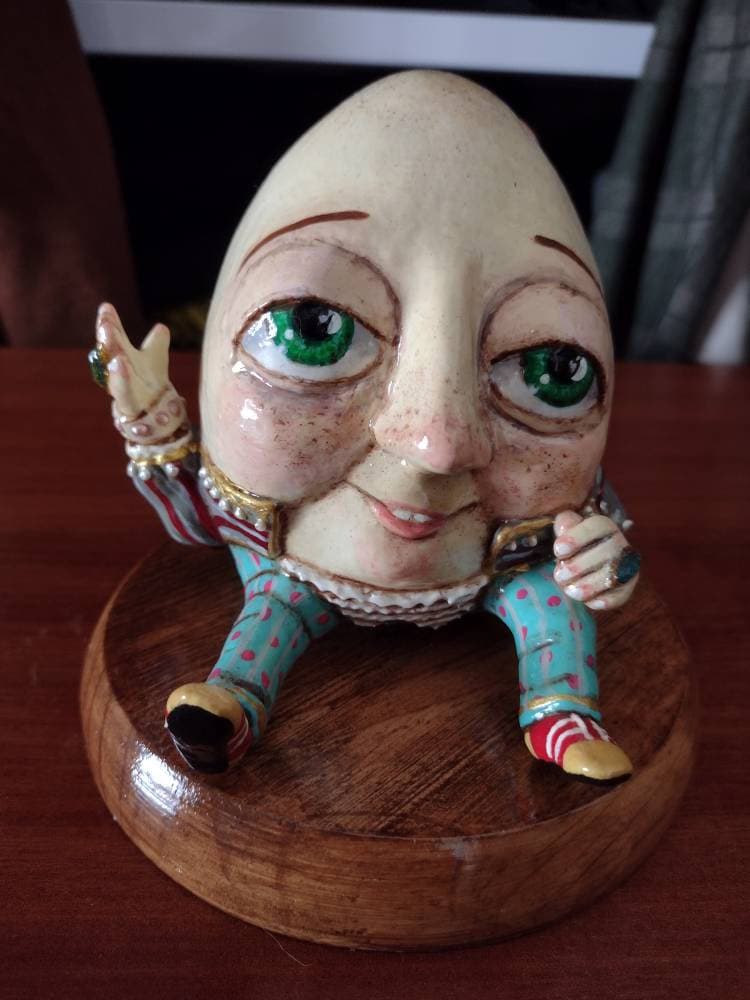 エッグマン　Humpty Dumpty オルゴール人形 ハンプティーダンプティーのオルゴール人形 - メルカリ