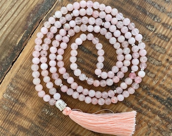 Naszyjnik Mala - kwarc różowy i stal nierdzewna, Budda