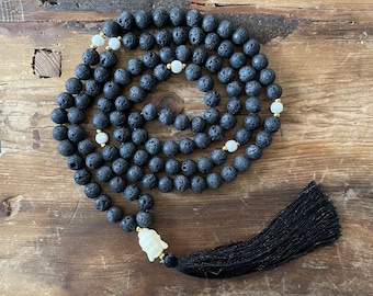 Mala Necklace - Lava & Howlith, gold-plated pearls