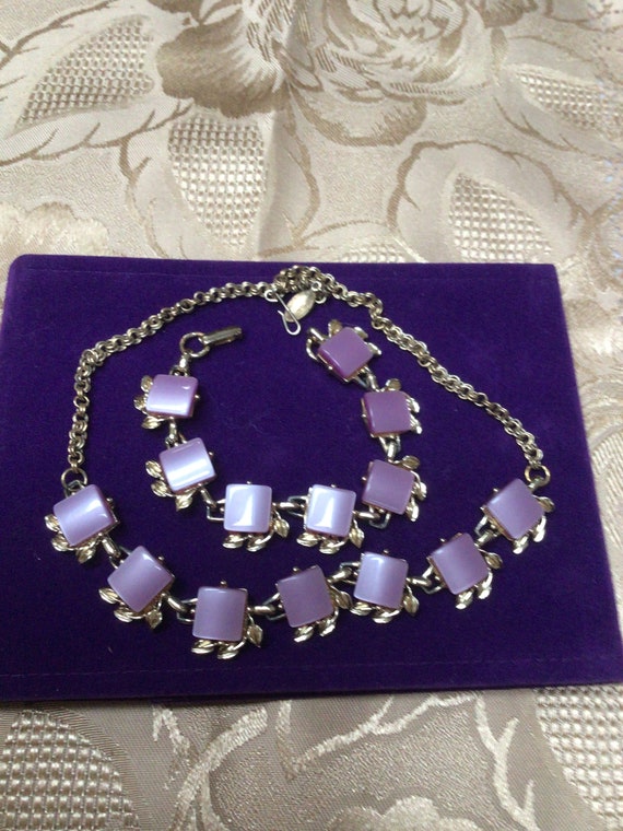 Lucite necklace and bracelet beautiful color purpl