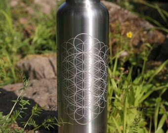 Stainless steel bottle - Flower of Life (V.2) engraving - vacuum insulated 750ml - double-walled - thermo - robust