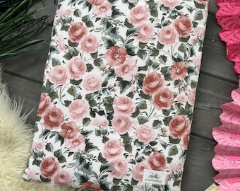 Book Sleeve - Pink Roses Cotton/white Minky