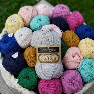 Scheepjes Softfun yarn. Cotton and acrylic, machine washable. 50g / 140m.