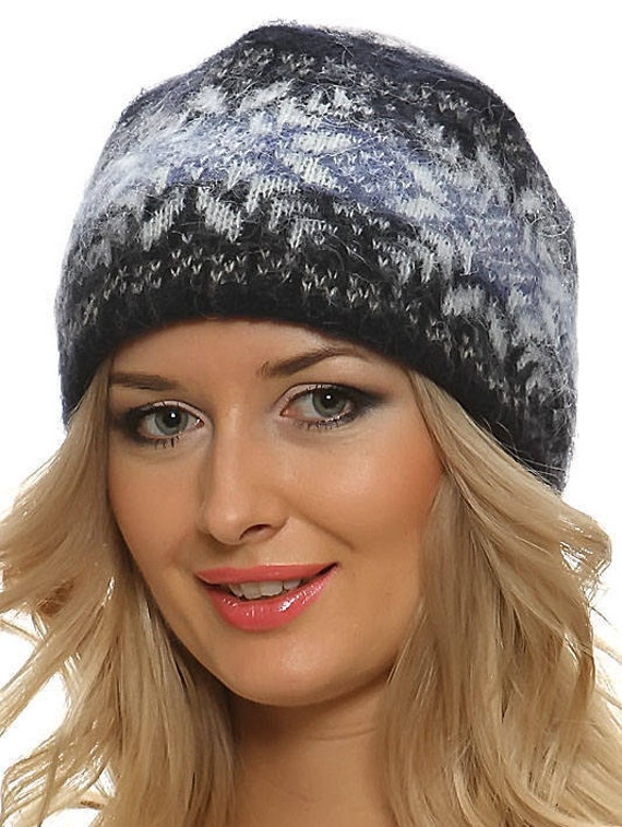iceland bobble hat