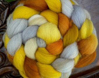 DESTASH: Hive Hand Dyed Fiber for Spinning