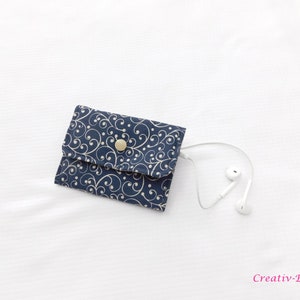 Cable bag – practical storage for cables, charging cables and headphones