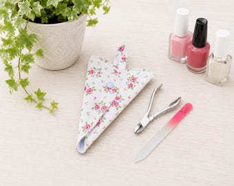 Elegant nail care case – perfect for manicures and pedicures on the go