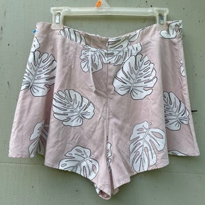 Monsterra beach shorts