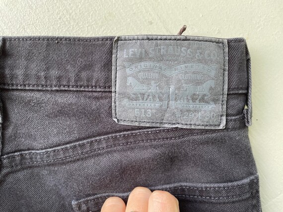 Black Levi jeans - image 7