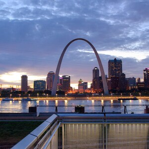 Stunning Tonemapped Print of the Saint Louis Arch