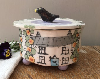 sugar pot, jam pot, lidded pot, handmade pottery, birthday present, gift, housewarming, wedding, cottage core, gift idea, Christmas present