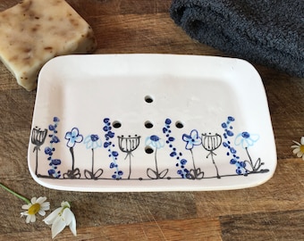 Portasapone, portasapone, portasapone fatto a mano, regalo di inaugurazione della casa, bagno, portasapone in ceramica, regalo, portasapone con fori, idea regalo di compleanno