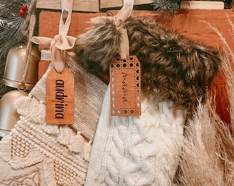 Holz Strumpf Namensschild // Personalisiertes Namensschild // Strumpf Namensschild // Geschenkanhänger // Personalisierte Geschenkanhänger