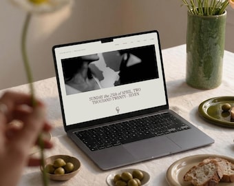 Squarespace Wedding Website Template: Invitation & RSVP