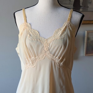 Vintage 50s Ivory Midi Slip Dress – Sheer Bodice & Pleated Hem, Romantic Lingerie, Mid-Century Elegance | Size M