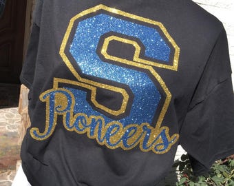 Customizable spirit shirt with mascot and letter | School colors spirit shirt with glitter | Girly spirit shirt with mascot | school t-shirt