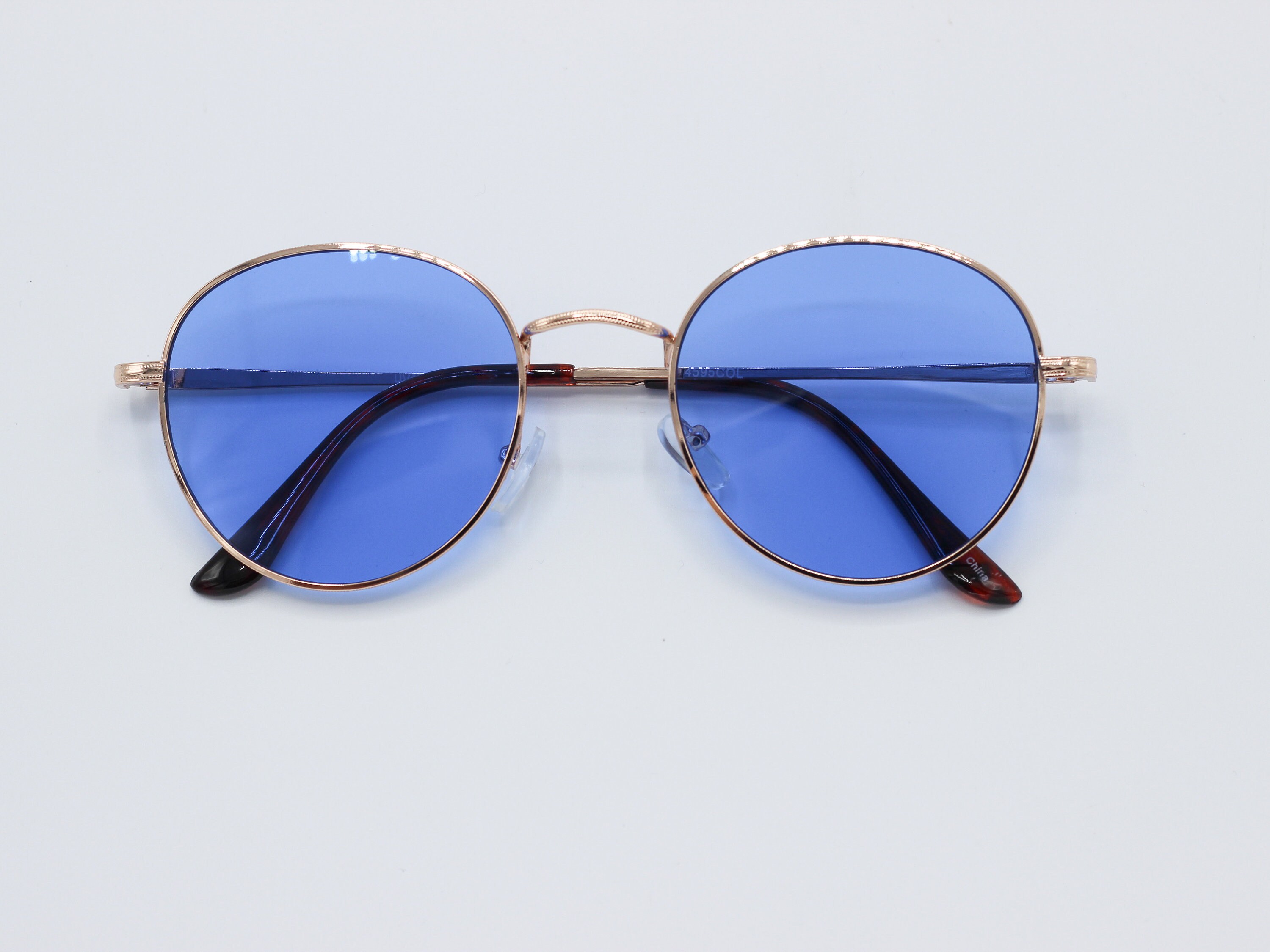 round tinted sunglasses