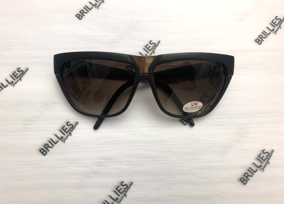 Wholesale vintage sunglasses | true vintage 1980’s