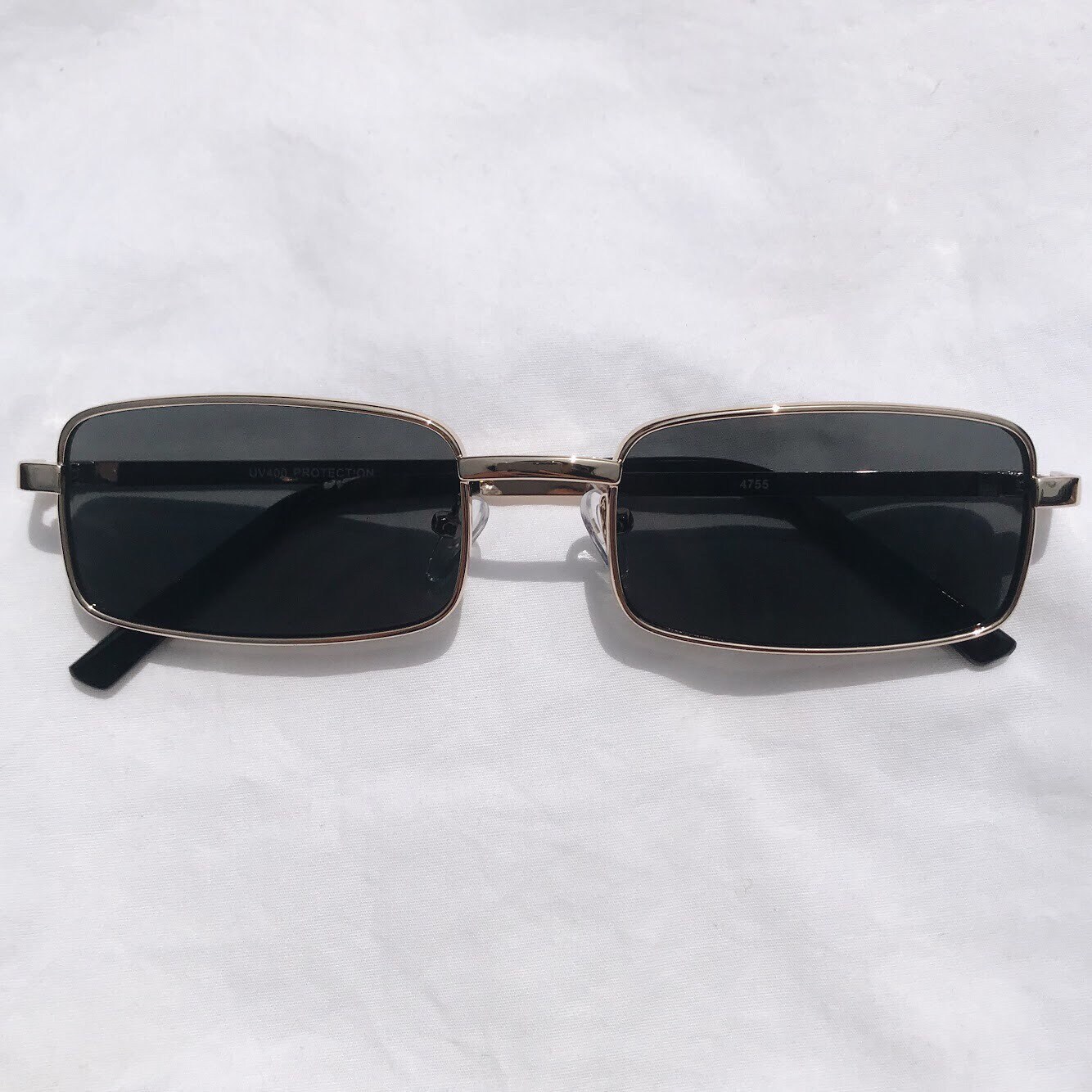 90s glasses trend