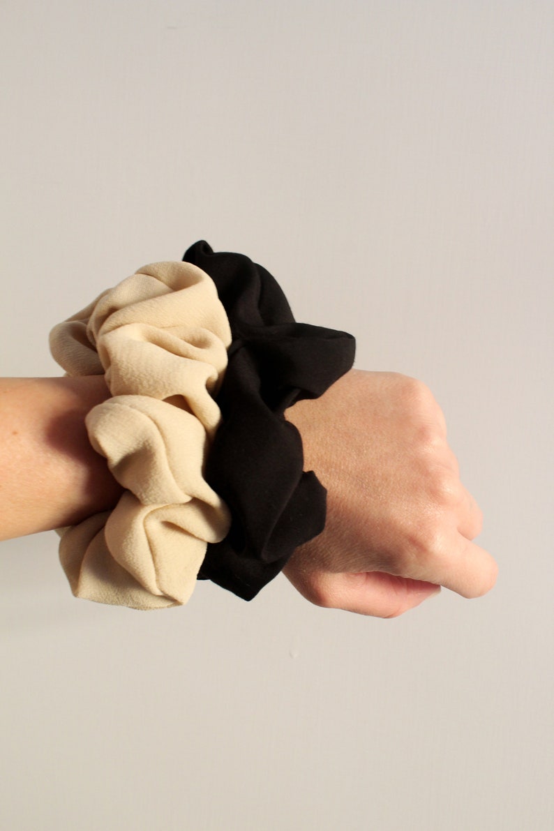 Black scrunchie / Hair accessory in viscose / Sustainable gift / Zero waste / Ethical present image 7