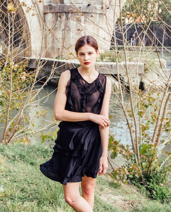 Black Gathered Skirt / Flowy Skirt / Flared Style - Etsy