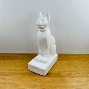 Italian Ceramic Cat Figure - Sitting Statue - Glazed White - Single Bookend - Modern - Housewares - Made by Toscany in Italy