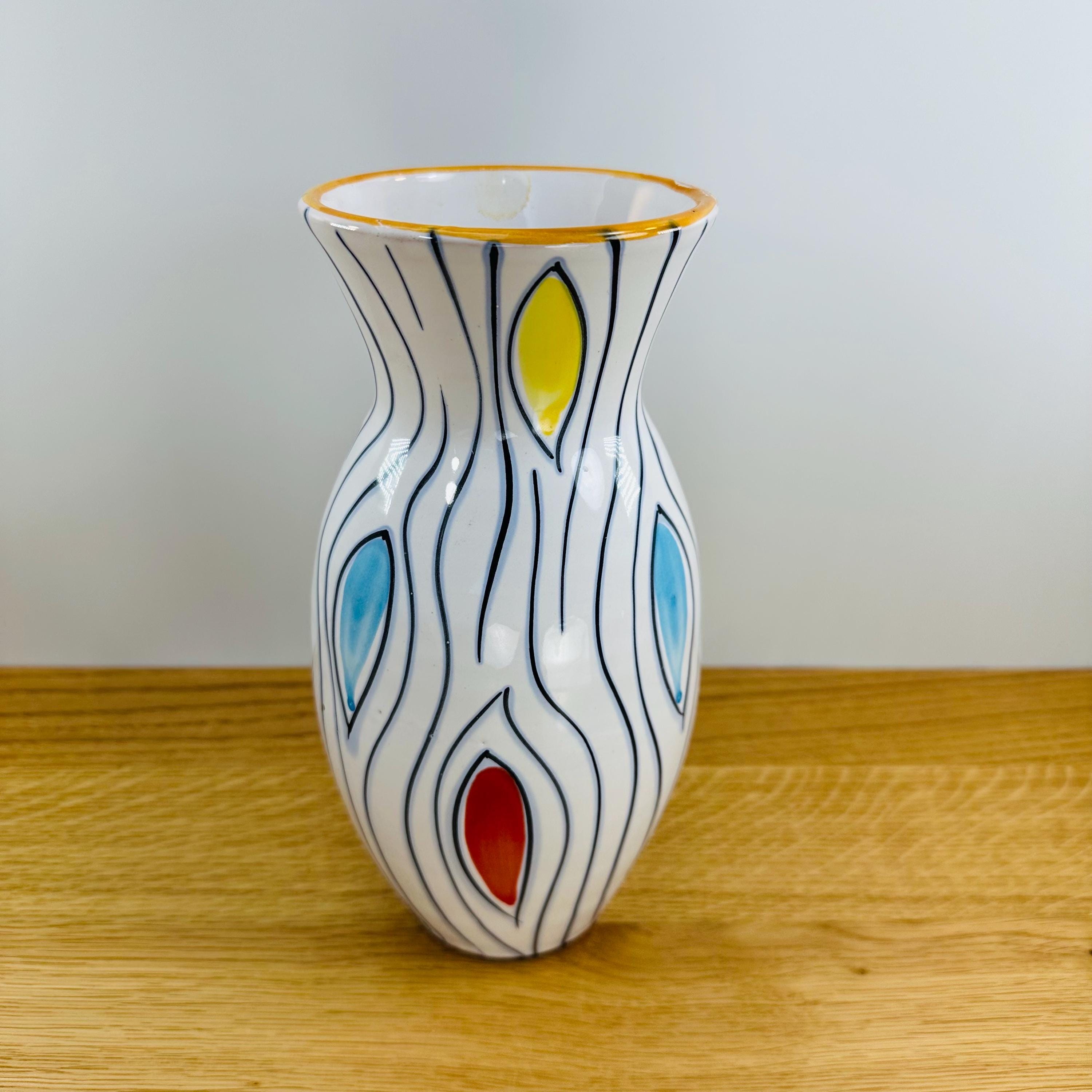 イタリア「セラミックパオリ」の水差し （底にITALY 629／35