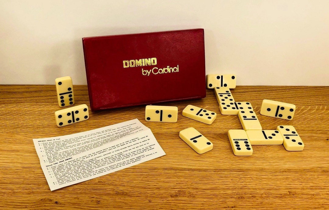 Dominoes 28tile Domino Set by Cardinal in Red Vinyl Carrying Case With