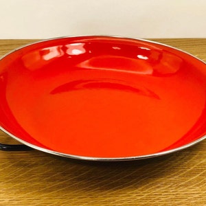 Vintage Enamel Pan Enamel Dish Set Of 3 Made In former Yugoslavia Red Blue  Yello