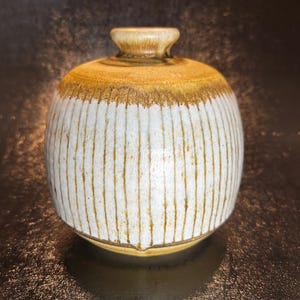 John Dunlap Harstine Island Gallery Vase:   Vintage   Ceramic   Pacific Northwest Art Pottery   Made in Washington, USA